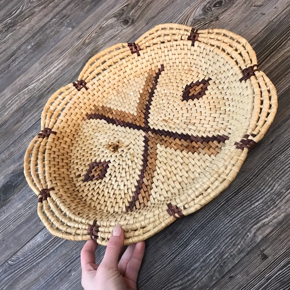 Other - HOST PICK 🌟 Wicker Basket Oval Centerpiece